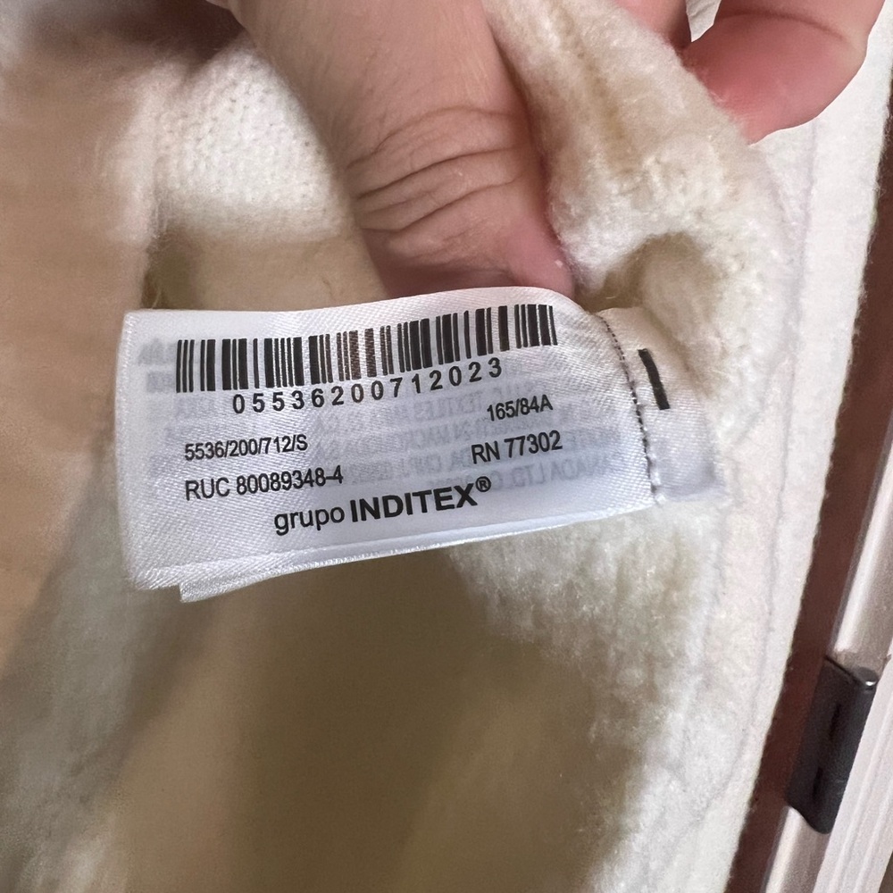 Zara Cream Turtleneck Sweater - Picture 7 of 13